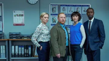 Zasłona к сериалу "Detektyw z Chelsea" #1222976