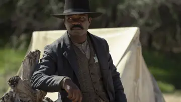 Zasłona к сериалу "Stróżowie prawa: Bass Reeves" #1445686