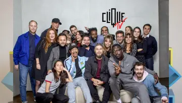 Zasłona к сериалу "Clique" #1427221