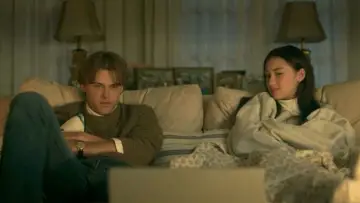 Zasłona к сериалу "Tego lata stałam się piękna" #1274135