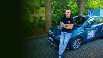 Zasłona do serialu "Nauka Jazdy" #1762938