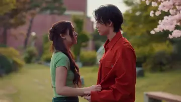 Zasłona к сериалу "XO, Kitty" #1325047