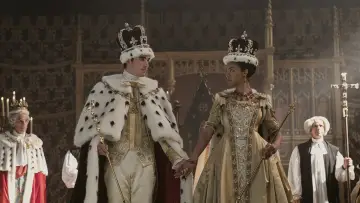 Zasłona к сериалу "Królowa Charlotta: Opowieść ze świata Bridgertonów" #1406376