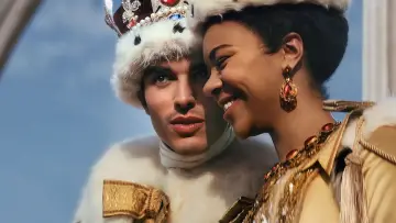 Zasłona к сериалу "Królowa Charlotta: Opowieść ze świata Bridgertonów" #1406398