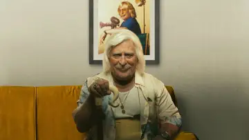 Zasłona do serialu "Życie i filmy Erşana Kuneriego" #1562536