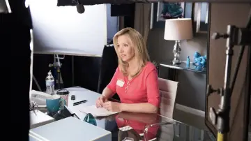Zasłona do serialu "Web Therapy" #1542603