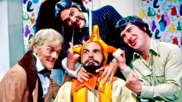 Zasłona do serialu "Rentaghost" #1747567