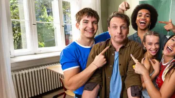 Zasłona к сериалу "Der Lehrer" #1485188
