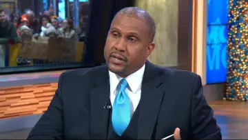 Zasłona к сериалу "Tavis Smiley" #1429577
