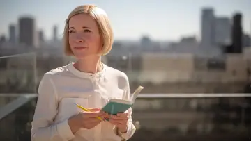 Zasłona do serialu "Lucy Worsley bada" #1601720
