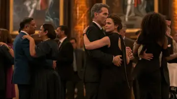 Zasłona к сериалу "Dyplomatka" #1332839