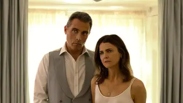 Zasłona к сериалу "Dyplomatka" #1332848
