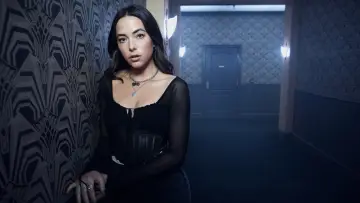 Zasłona к сериалу "Opiekunka" #1440804
