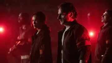 Zasłona к сериалу "The Walking Dead: The Ones Who Live" #1407124