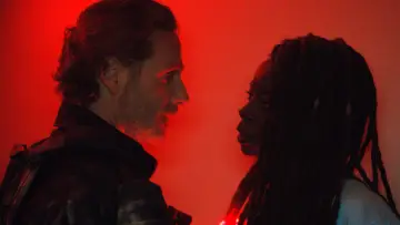 Zasłona к сериалу "The Walking Dead: The Ones Who Live" #1407126