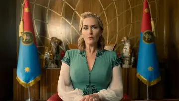 Zasłona do serialu "Reżim" #1563008