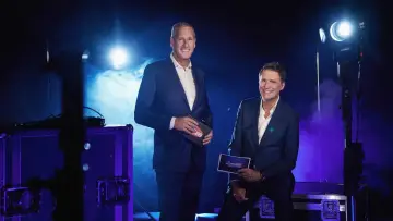 Zasłona do serialu "De Tafel Van..." #1223886