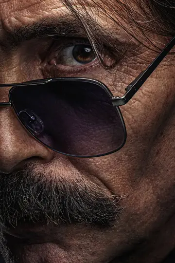 Plakat do serialu "Çekiç ve Gül: Bir Behzat Ç. Hikayesi" #1506179