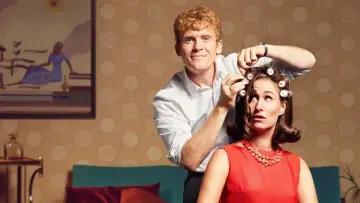 Zasłona do serialu "Carmen Curlers" #1486795