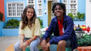 Zasłona к сериалу "A Infância de Romeu e Julieta" #1440500