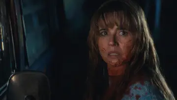 Zasłona do serialu "Crystal Lake" #1786509