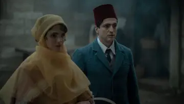 Zasłona do serialu "Stwór" #1438491