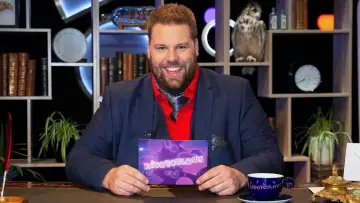 Zasłona do serialu "Riddiculous" #1802231