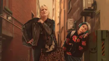 Zasłona do serialu "Zmokłe psy" #1835007