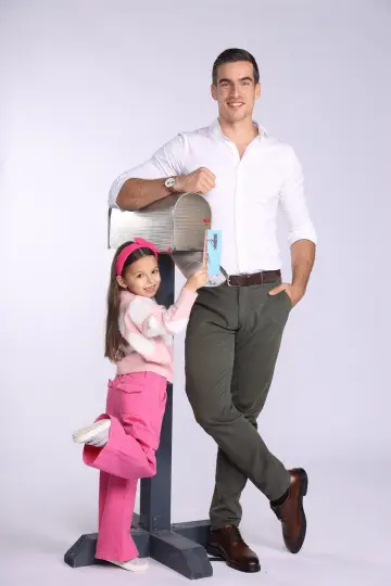 Plakat do serialu "Mama na prenájom" #1538261