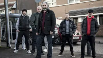 Zasłona к сериалу "Na niebieskich światłach" #1451398