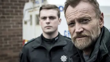 Zasłona к сериалу "Na niebieskich światłach" #1451400