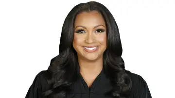 Zasłona do serialu "Equal Justice with Judge Eboni K. Williams" #1317571