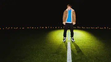 Zasłona do serialu "Ed Sheeran: Muzyka i cała reszta" #1859595