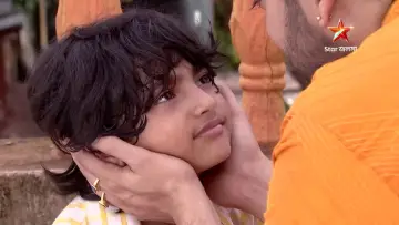 Zasłona к сериалу "পটল কুমার গানওয়ালা" #1435557