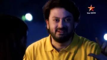 Zasłona к сериалу "পটল কুমার গানওয়ালা" #1435561