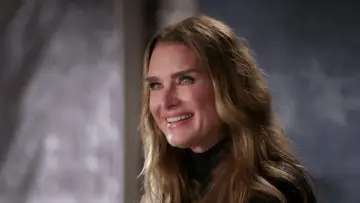 Zasłona do serialu "Ślicznotka: Historia Brooke Shields" #1680812