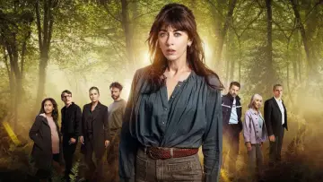 Zasłona do serialu "Brocéliande" #1562291