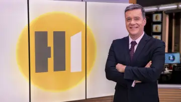 Zasłona do serialu "Hora 1" #1512056
