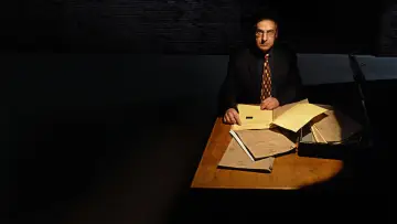 Zasłona do serialu "UFO: Przełomowe śledztwa" #1551029