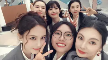 Zasłona do serialu "女子推理社" #1384256