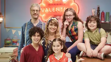 Zasłona do serialu "Valentins" #1427028