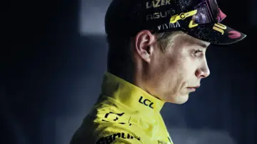 Zasłona do serialu "Tour de France: W sercu peletonu" #1602143