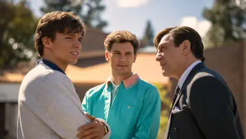 Zasłona к сериалу "Potwory: Historia Lyle