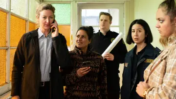 Zasłona к сериалу "Deadloch" #1473216