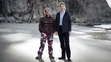 Zasłona к сериалу "Deadloch" #1473226