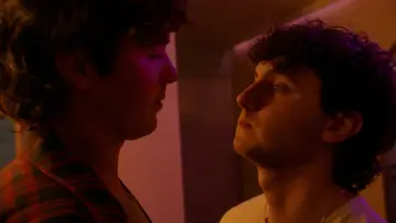 Zasłona do serialu "Single, Out" #1608156