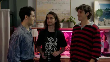 Zasłona do serialu "Single, Out" #1608159