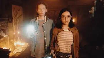 Zasłona к сериалу "Trzy detektywki" #1432887