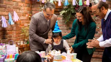 Zasłona к сериалу "Brzydula Betty, to jeszcze nie koniec" #1326272