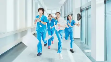 Zasłona к сериалу "언젠가는 슬기로울 전공의생활" #1449440